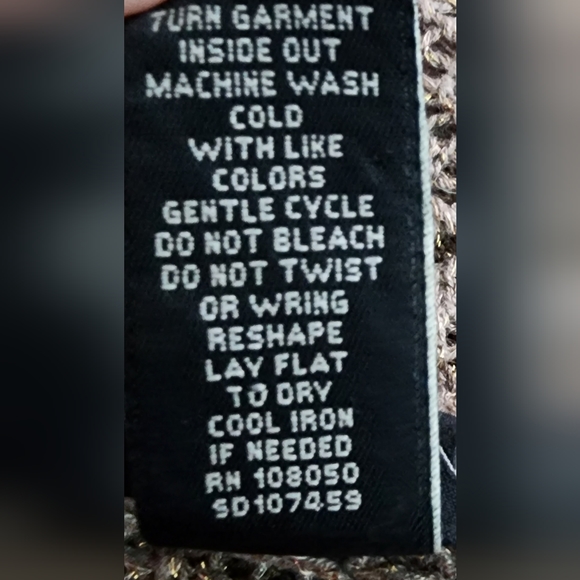 Lane Bryant tan and gold v-neck light weight sweater size 22/24 casual plus size - Picture 9 of 10